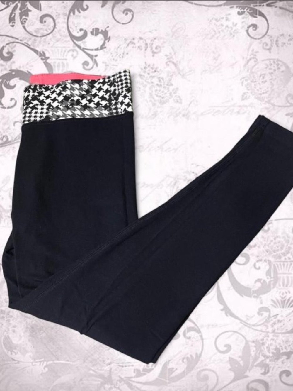 Eye Candy black leggings